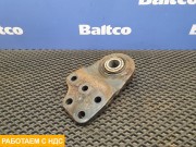 Кронштейн стойки стабилизатора правый